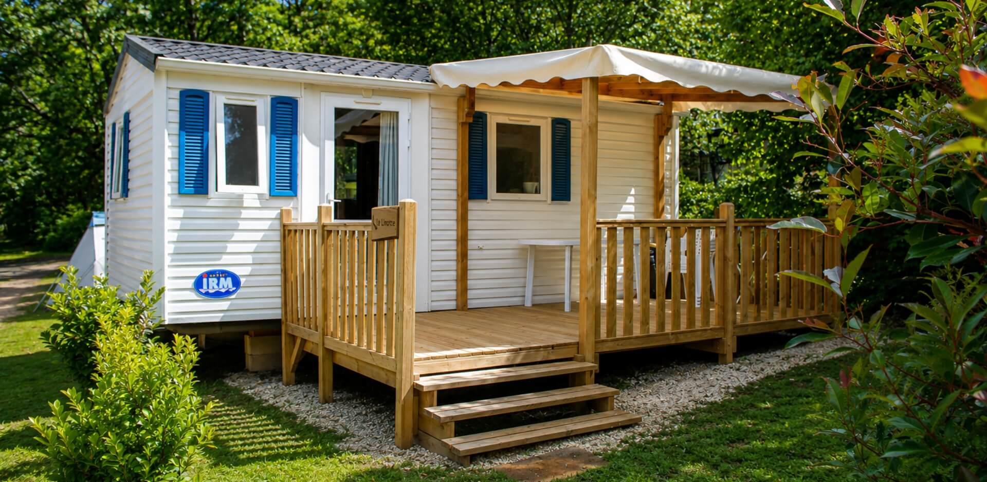 Mobil-home en location au camping dans le Lot Le Bel Air, au cœur du Quercy