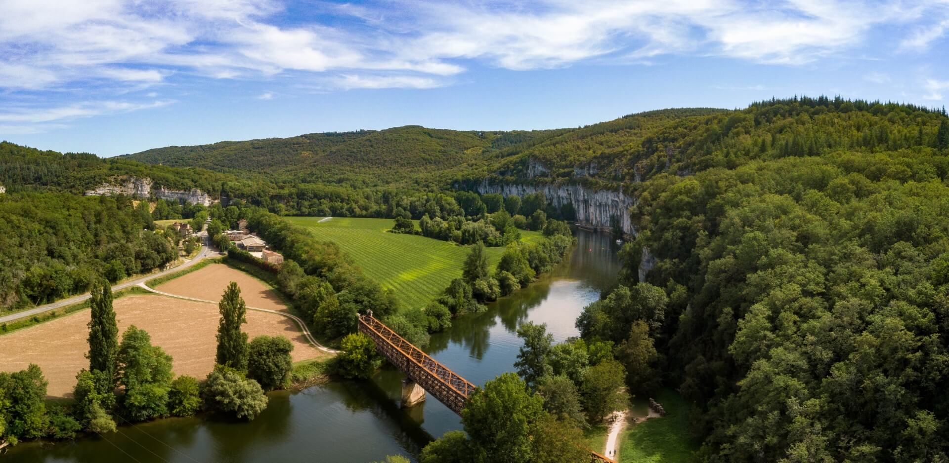 Le Bel Air Campsite in the Lot, in the heart of the Quercy Valley